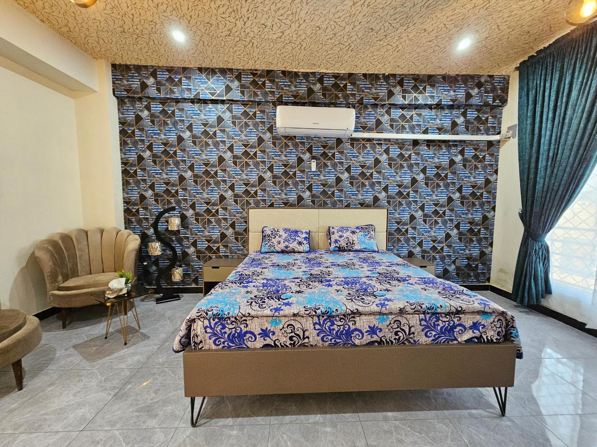 Motorway Majesty Suites Islamabad - Near Islamabad International Airport And Motorway Exterior foto