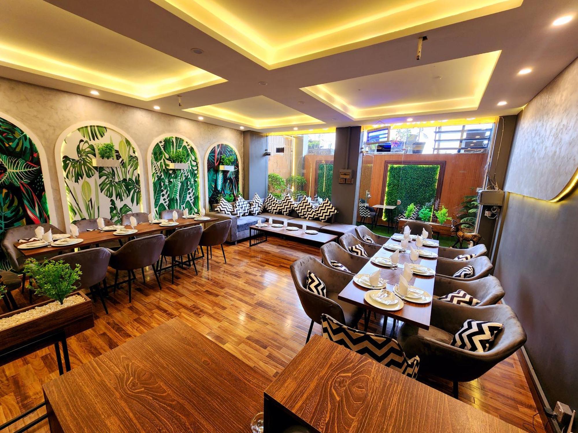 Motorway Majesty Suites Islamabad - Near Islamabad International Airport And Motorway Exterior foto